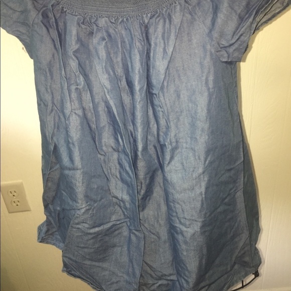 Love Tree‎ 1X but fits like a s/m denim look embroidered smocked short sleeve - Picture 5 of 6